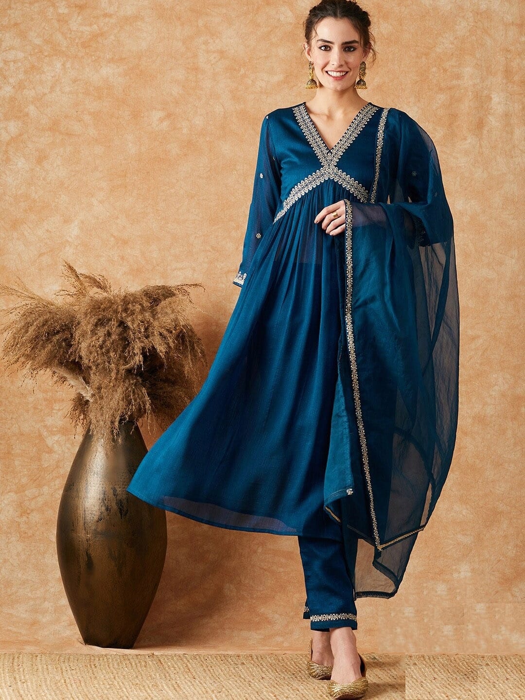 Kf Vi Muskan Vichitra Designer Kurti With Bottom Dupatta Wholesale Shop In Surat